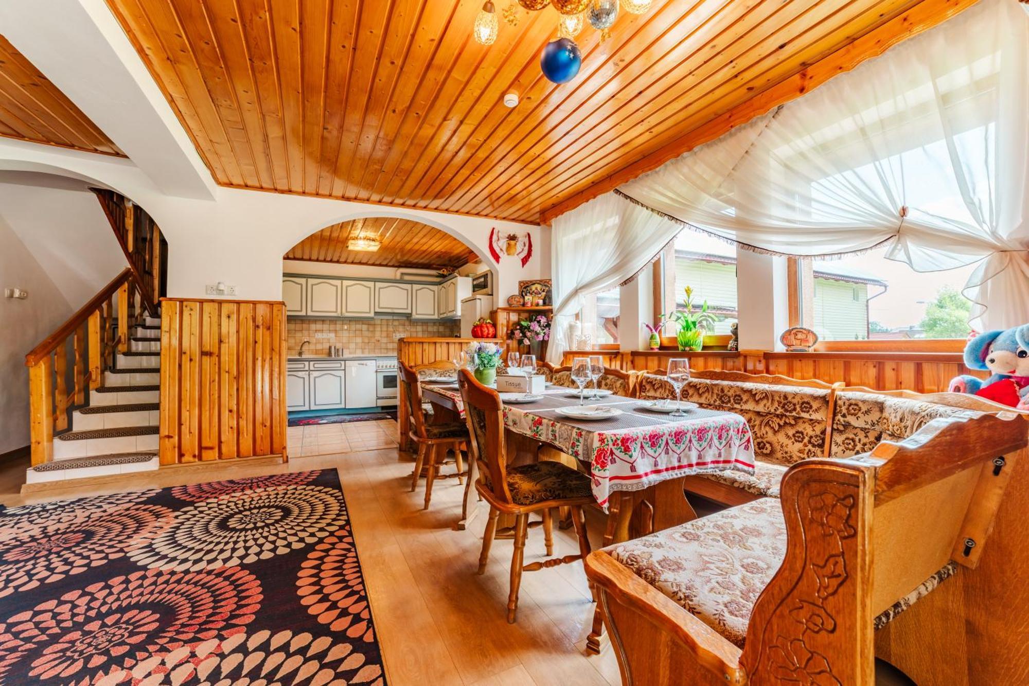 Вилла Casa Poiana Soarelui Брашов Экстерьер фото