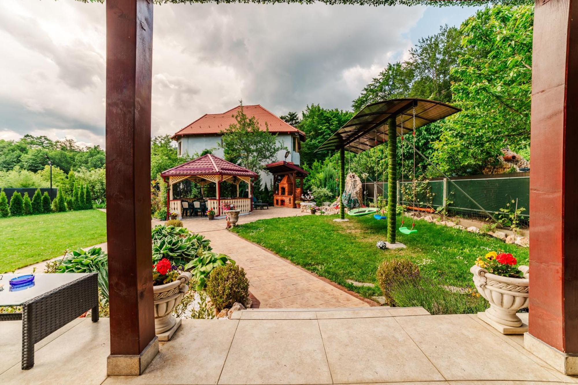 Вилла Casa Poiana Soarelui Брашов Экстерьер фото